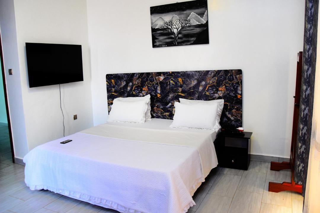 Stella Residence And Cuisine Kigali Buitenkant foto