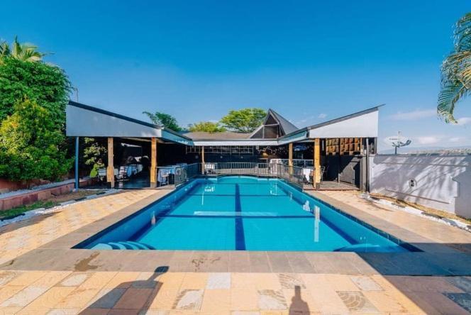Stella Residence And Cuisine Kigali Buitenkant foto